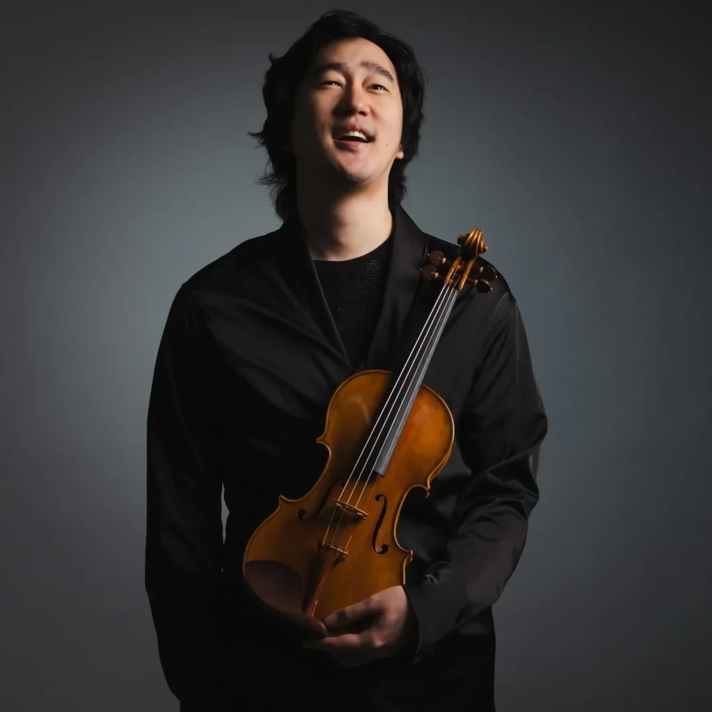 Violinist Dr. Yang Shuxiang